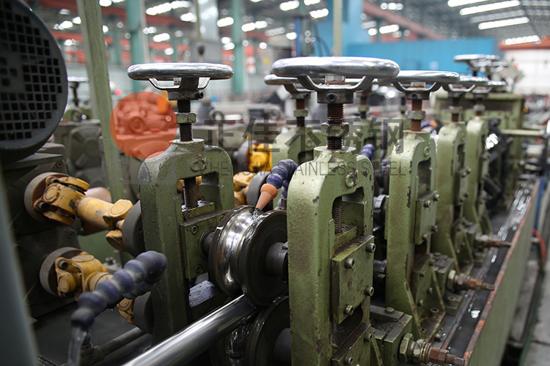 304不銹鋼裝飾管在加工時(shí)如何應(yīng)對(duì)各種問(wèn)題？